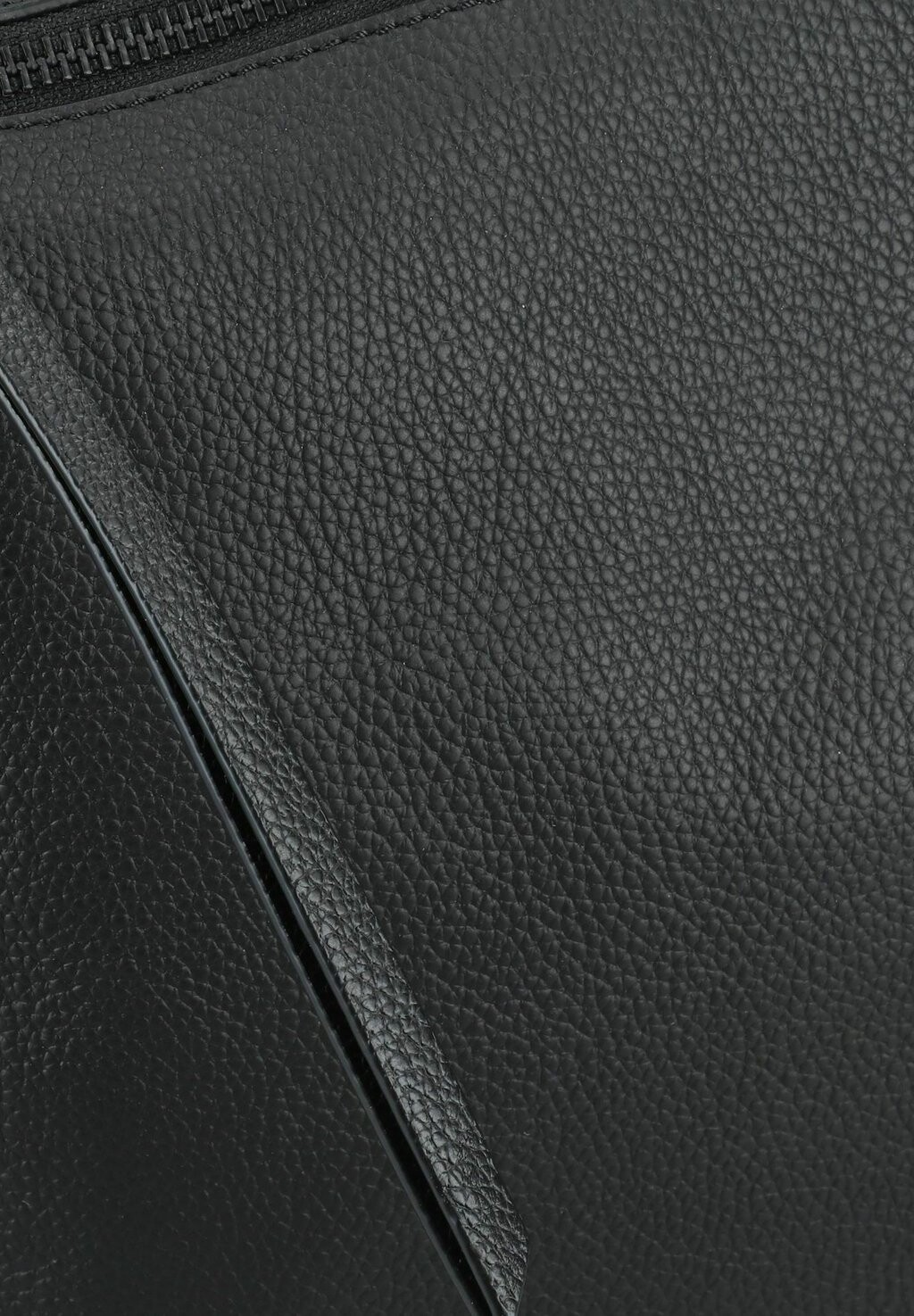 Сумка через плечо Liebeskind Berlin, черный
Сумка через плечо Liebeskind Berlin, черный