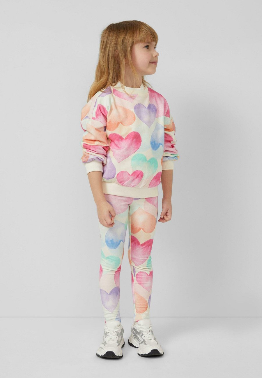 Толстовка s.Oliver Sweatshirt, Creme/Off-White
Толстовка s.Oliver Sweatshirt, Creme/Off-White