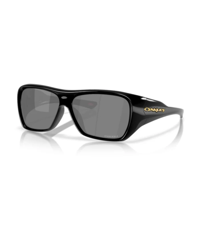 Стильные солнцезащитные очки для активного отдыха на природе Oakley, черный
Стильные солнцезащитные очки для активного отдыха на природе Oakley, черный