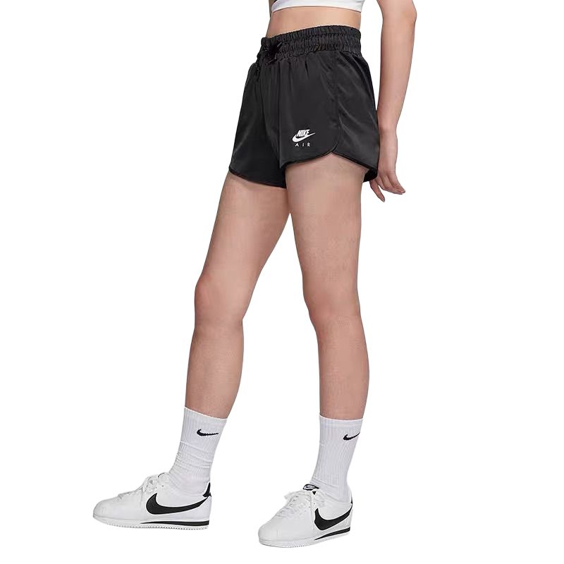 Nike Женские спортивные шорты черные
Nike Женские спортивные шорты черные