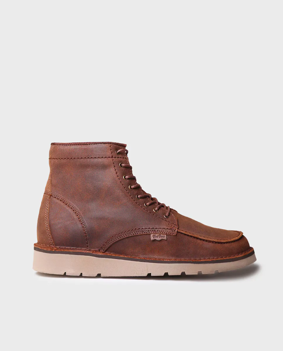 Мужские кожаные ботильоны на шнуровке Toni Pons, коричневый
Мужские кожаные ботильоны на шнуровке Toni Pons, коричневый