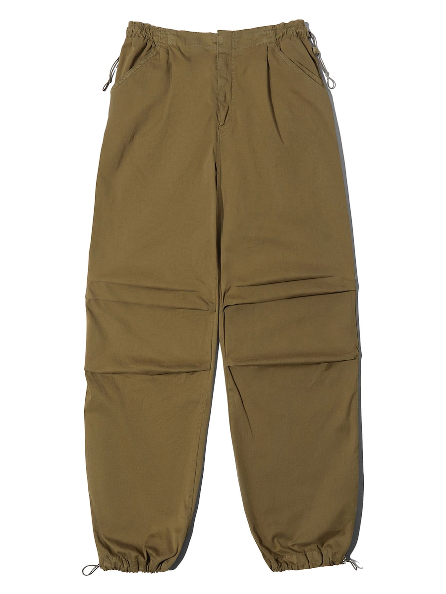 Обычные брюки Bershka, оливковый
Обычные брюки Bershka, оливковый