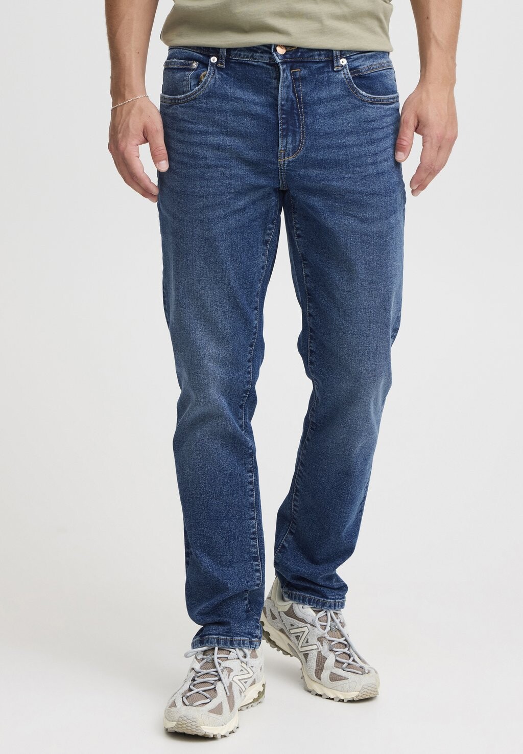 Джинсы прямого кроя RYDER Solid, синий деним
Джинсы прямого кроя RYDER Solid, синий деним