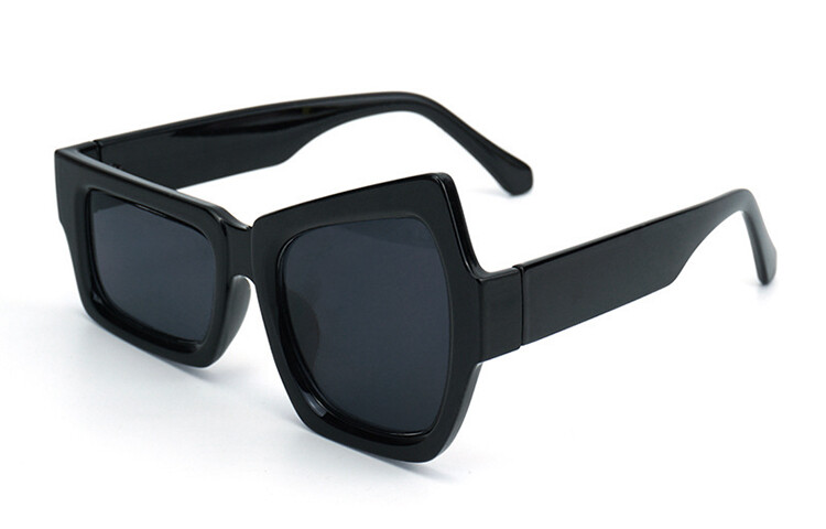 Солнцезащитные очки унисекс Name.S
Солнцезащитные очки унисекс Name.S