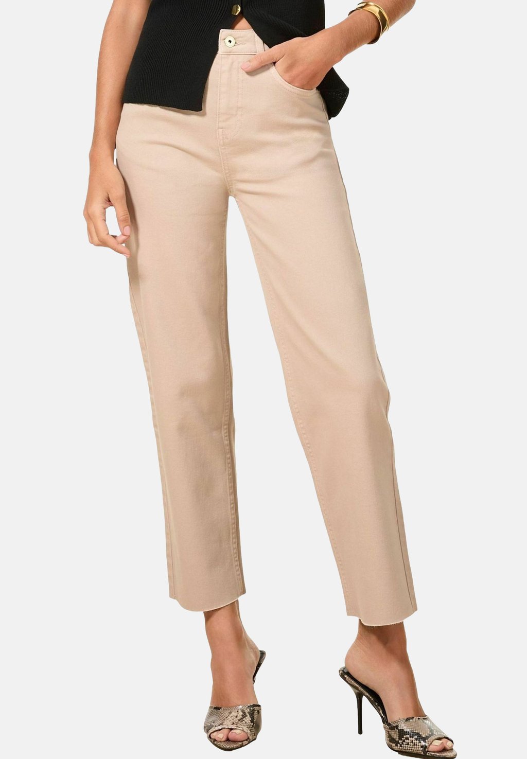 Джинсы прямого кроя Lipsy, бежевый
Джинсы прямого кроя Lipsy, бежевый