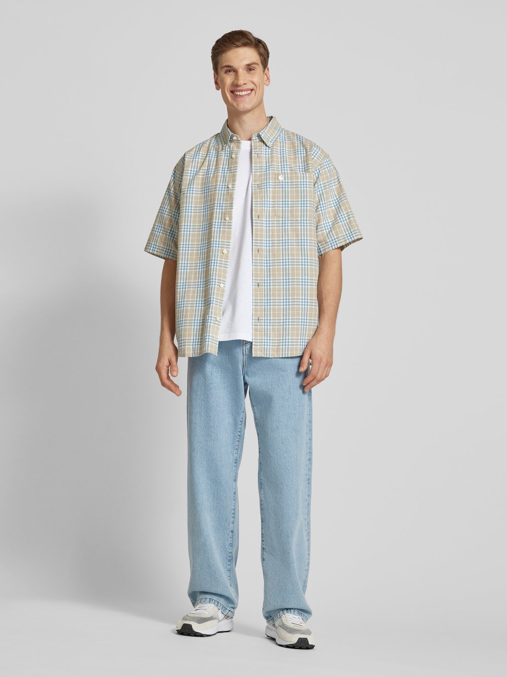 Рубашка свободного покроя с нагрудным карманом, модель «NIVEN» Carhartt Work In Progress, бежевый
Рубашка свободного покроя с нагрудным карманом, модель «NIVEN» Carhartt Work In Progress, бежевый