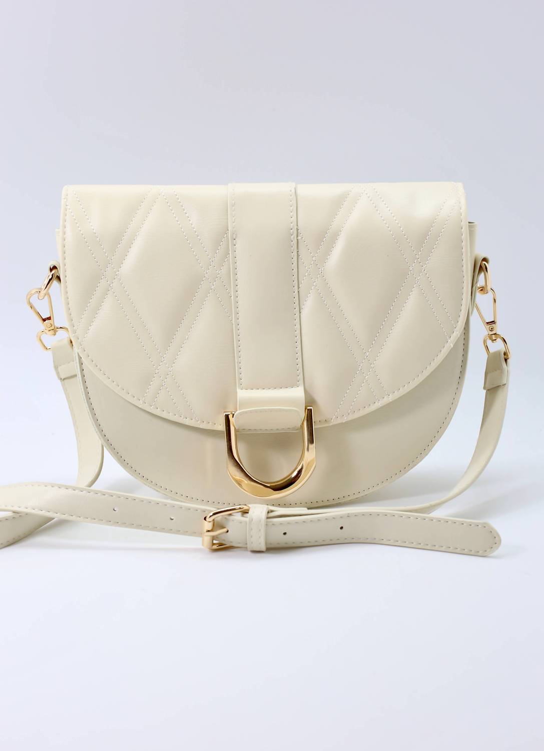 Сумка Rosalie Saddle через плечо с регулируемым ремнем в кремовом цвете Caroline Hill
Сумка Rosalie Saddle через плечо с регулируемым ремнем в кремовом цвете Caroline Hill