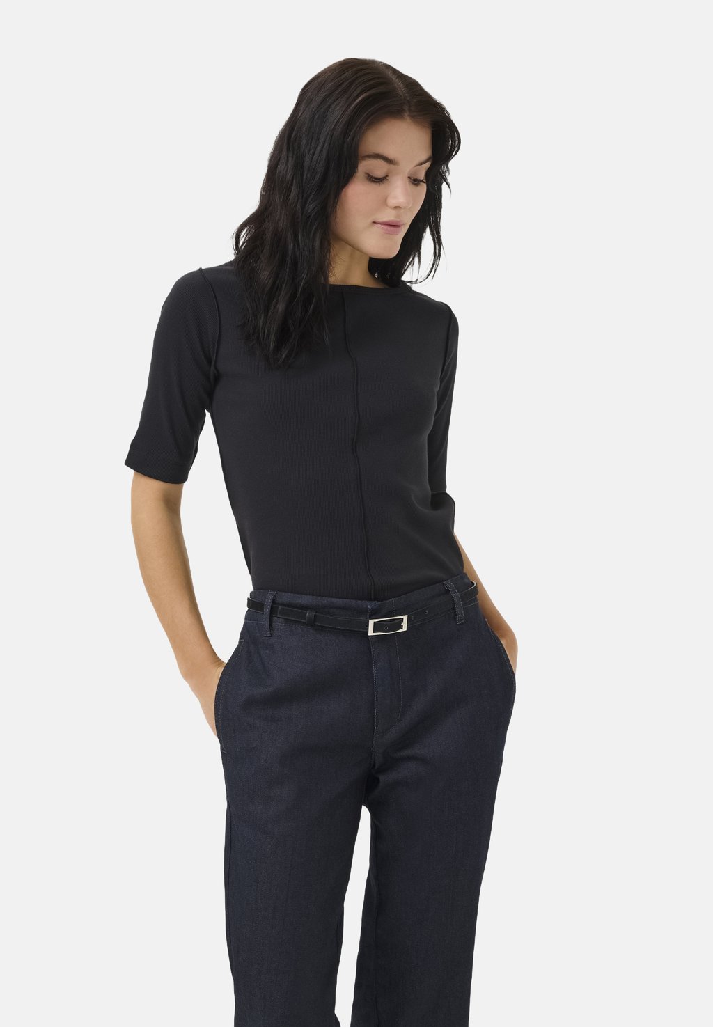 Базовая футболка MANDY My Essential Wardrobe, черный
Базовая футболка MANDY My Essential Wardrobe, черный