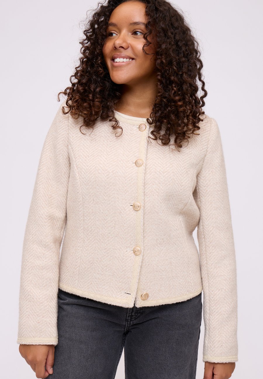 Кардиган Noa Noa SACHANN , Art Creme/Beige
Кардиган Noa Noa SACHANN , Art Creme/Beige