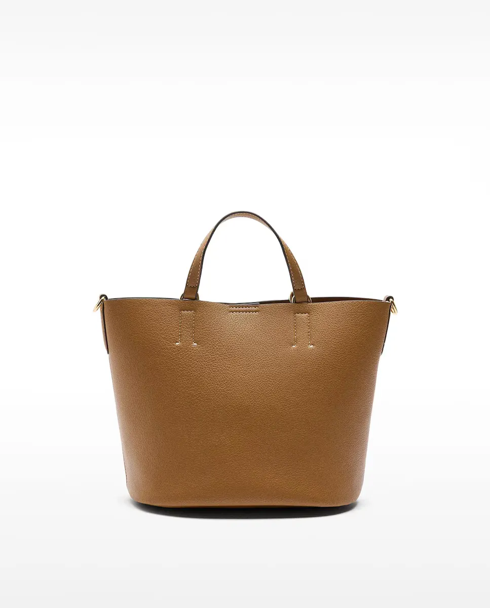 Сумка-трансформер в стиле тоут с застежкой-молнией и съемным держателем для карт Parfois, коричневый
Сумка-трансформер в стиле тоут с застежкой-молнией и съемным держателем для карт Parfois, коричневый