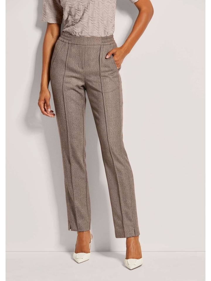 MADELEINE Деловые брюки с модной окантовкой и эластичным поясом, цвет капучино/жемчужно-белый
MADELEINE Деловые брюки с модной окантовкой и эластичным поясом, цвет капучино/жемчужно-белый