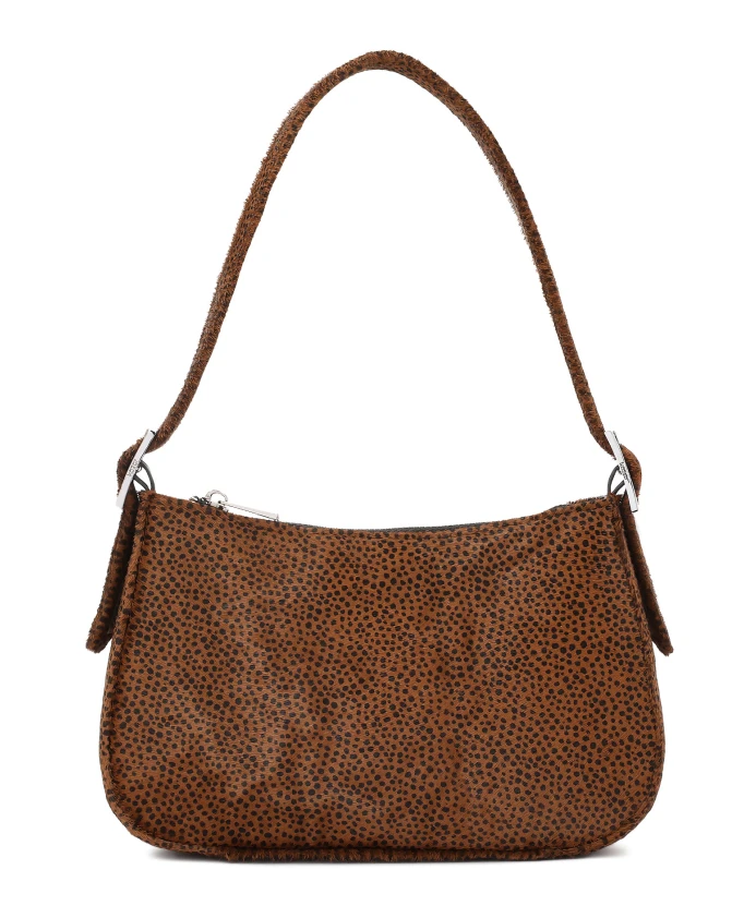 Кожаная сумка с натуральным ворсом, имитирующая анималистический рисунок. Kazar, коричневый
Кожаная сумка с натуральным ворсом, имитирующая анималистический рисунок. Kazar, коричневый