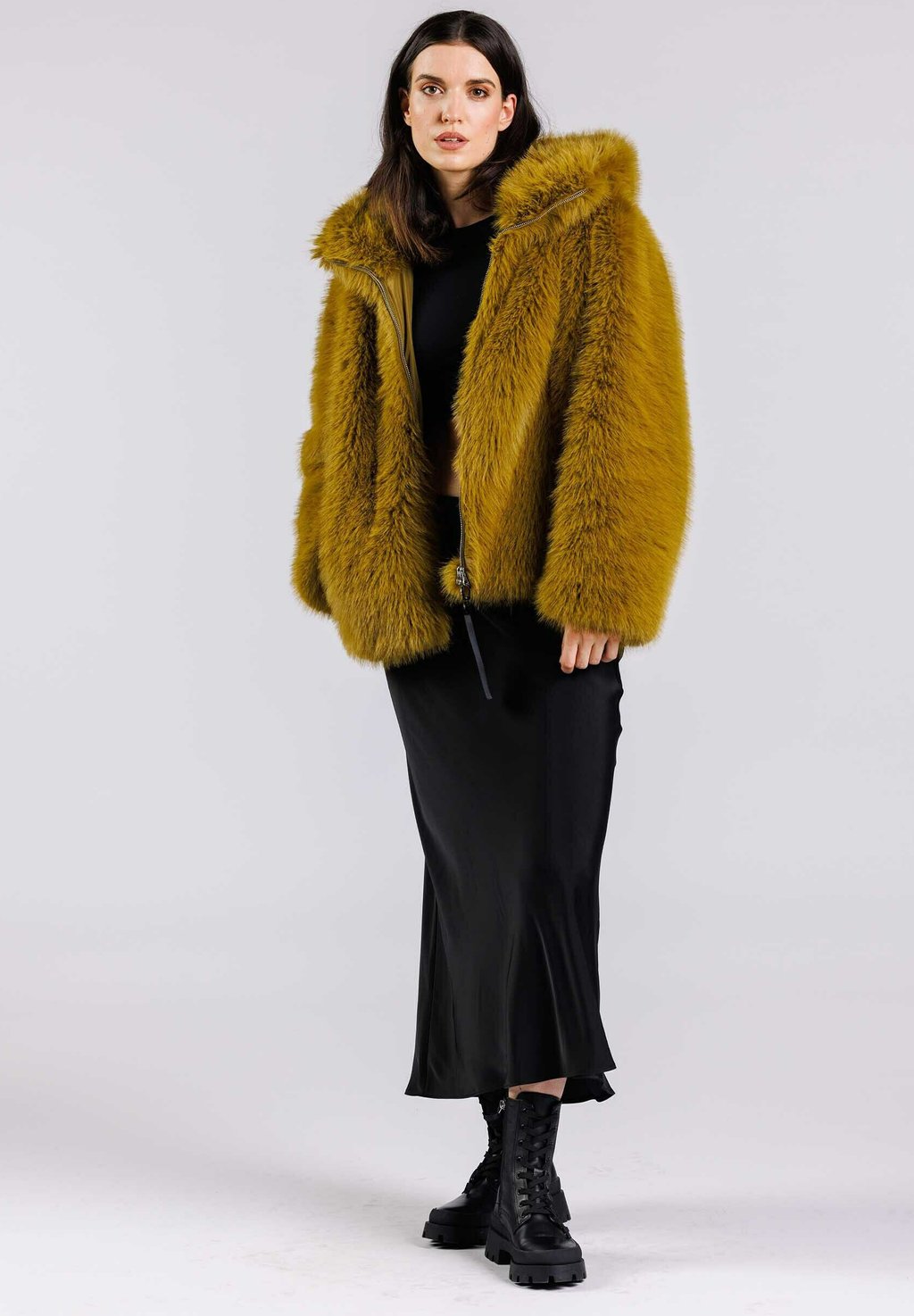 Зимняя куртка ELANIE Freaky Nation, горчично-желтый
Зимняя куртка ELANIE Freaky Nation, горчично-желтый