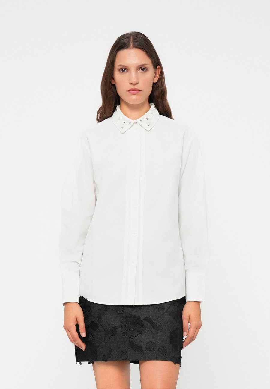 Блуза Bruuns Bazaar CHRISOULA SIW , Snow White/White
Блуза Bruuns Bazaar CHRISOULA SIW , Snow White/White