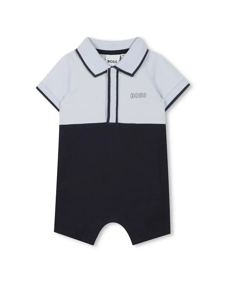 Черный комплект для мальчиков с короткими рукавами BOSS Kidswear, чёрный
Черный комплект для мальчиков с короткими рукавами BOSS Kidswear, чёрный