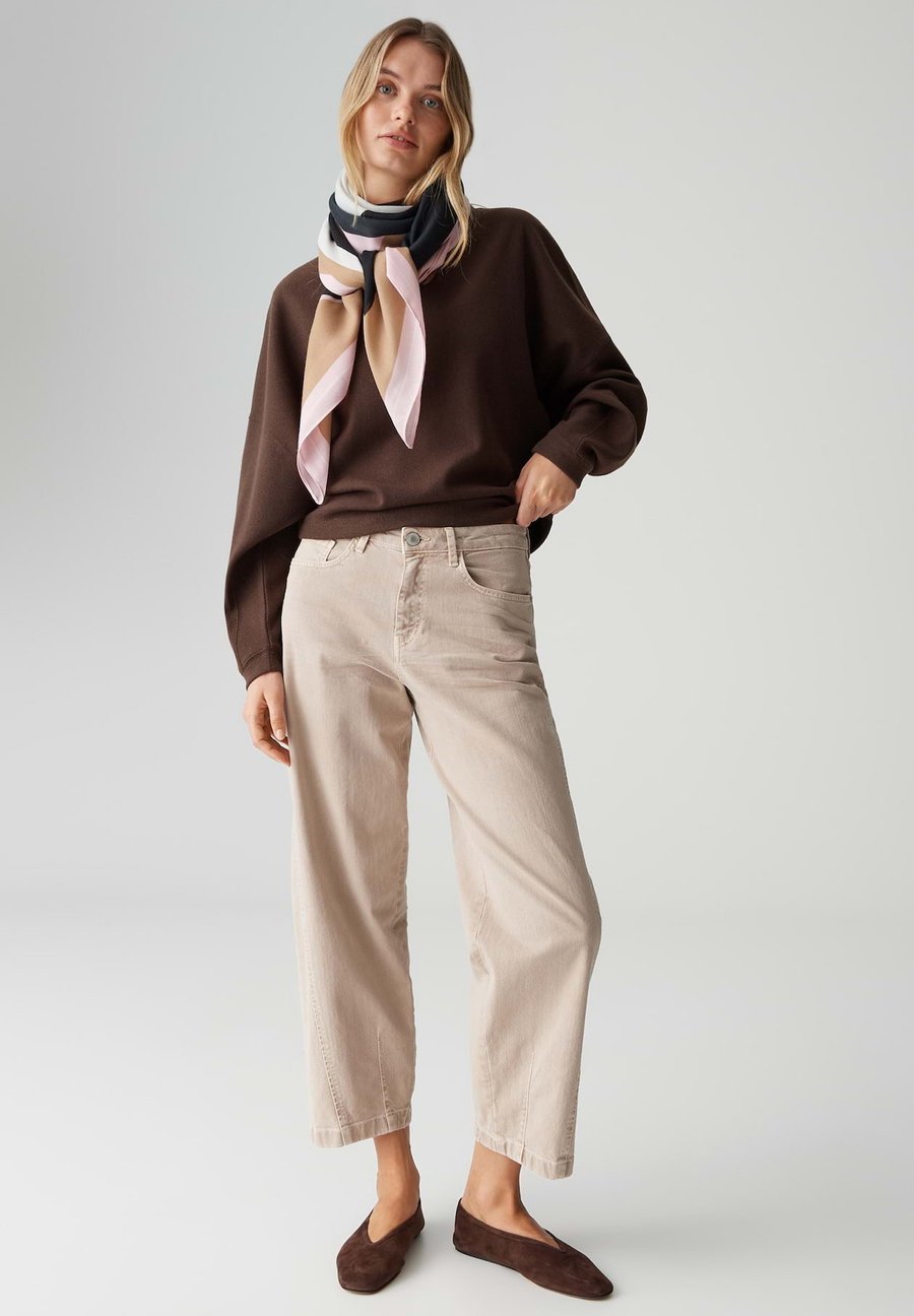 Шарф OPUS ONE SIZE SOFT TOUCH ARTISTIC PRINT SQUARE, Coral Blush/Light Pink
Шарф OPUS ONE SIZE SOFT TOUCH ARTISTIC PRINT SQUARE, Coral Blush/Light Pink