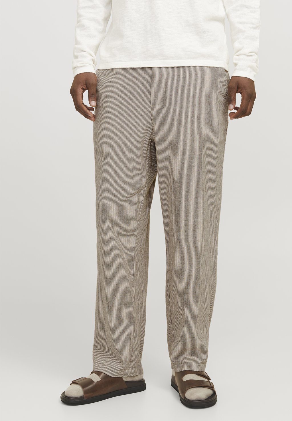 Чиносы MYKONOS Jack & Jones, бежевый
Чиносы MYKONOS Jack & Jones, бежевый