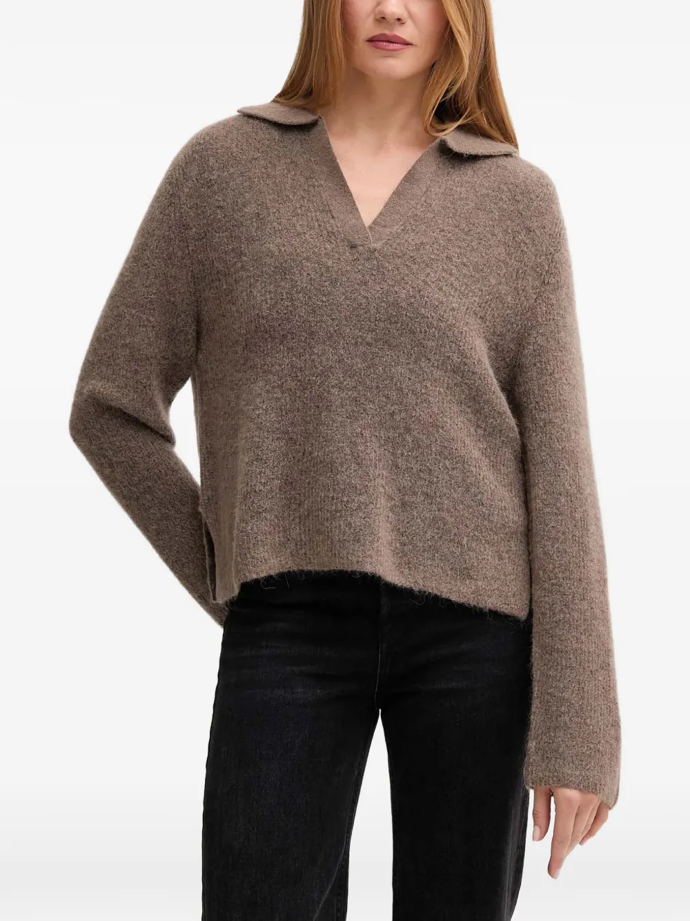 Вязаный поло-топ MMThora Aidy с V-образным вырезом Mos Mosh, коричневый
Вязаный поло-топ MMThora Aidy с V-образным вырезом Mos Mosh, коричневый