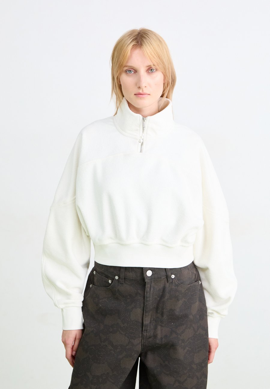 Толстовка Jordan Sweatshirt, Sail/(Sail)/Off-White
Толстовка Jordan Sweatshirt, Sail/(Sail)/Off-White