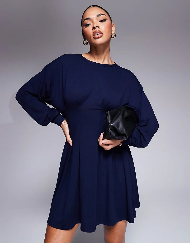 Мини-платье с заниженной талией в темно-синем цвете ASOS DESIGN
Мини-платье с заниженной талией в темно-синем цвете ASOS DESIGN