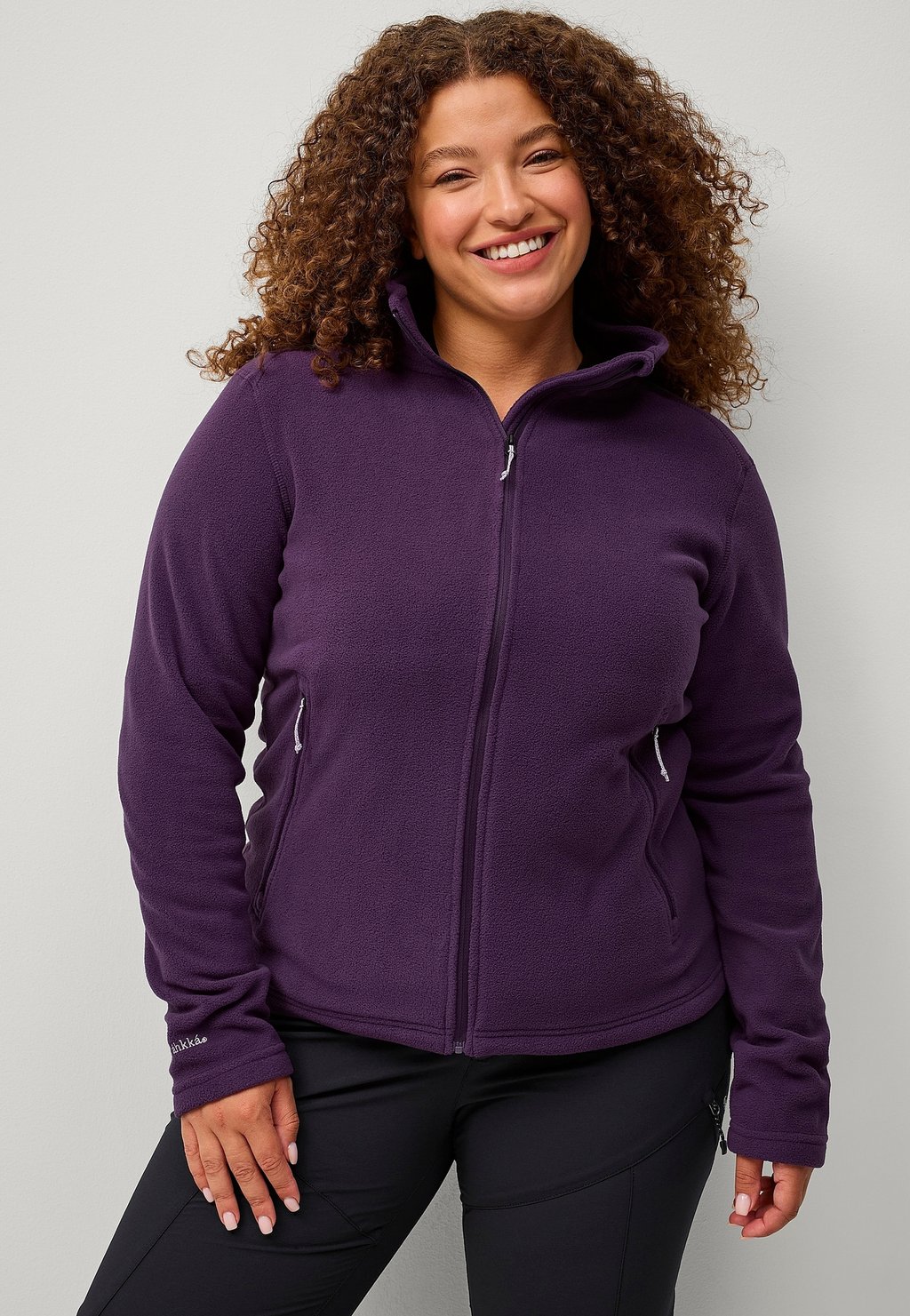 Флисовая куртка Áhkká, темно-фиолетовый
Флисовая куртка Áhkká, темно-фиолетовый