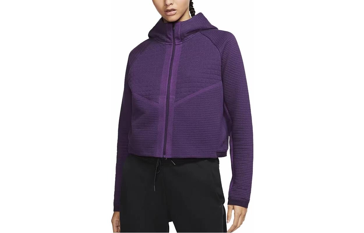 Куртка женская темно-фиолетовый Nike
Куртка женская темно-фиолетовый Nike