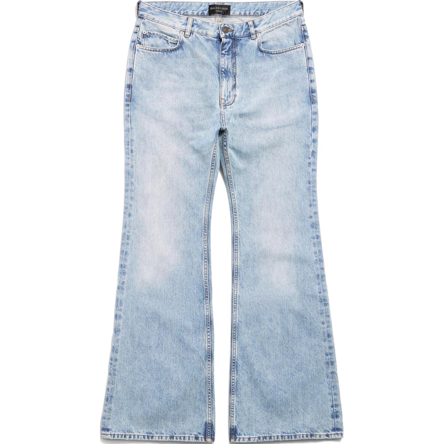 Потёртые джинсы с низкой посадкой и расклешёнными штанинами Balenciaga, голубой
Потёртые джинсы с низкой посадкой и расклешёнными штанинами Balenciaga, голубой