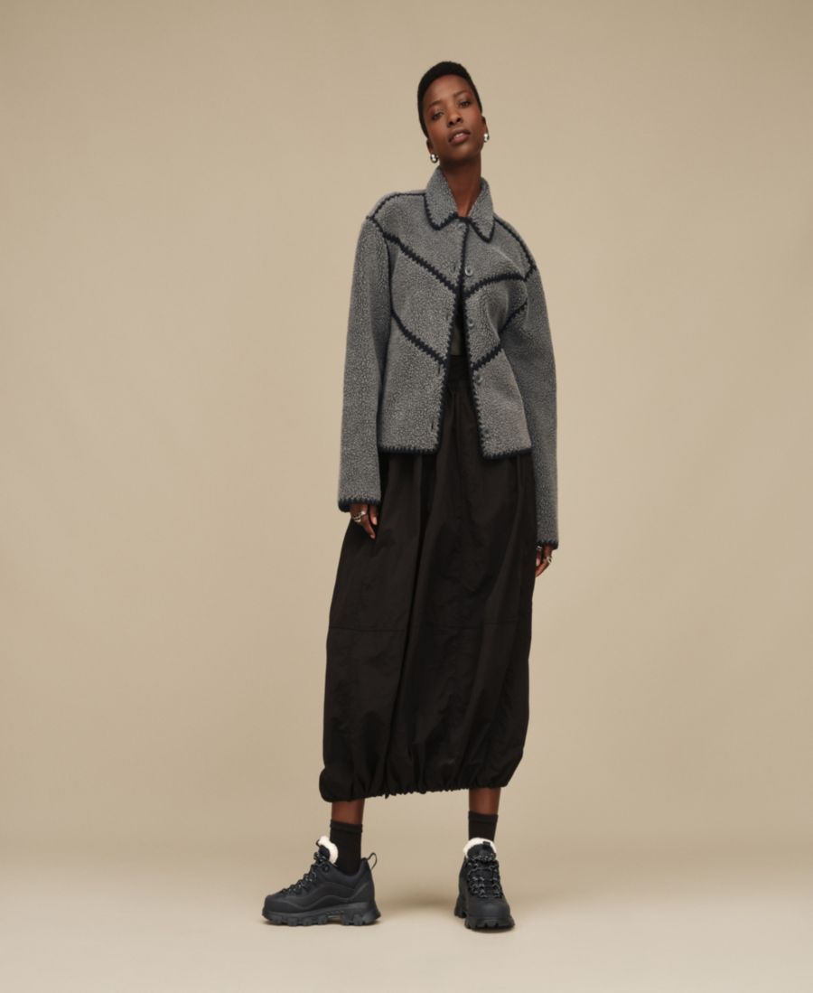 Женская куртка UGG Ellison Fluff Shell UGG, Charcoal Heather
Женская куртка UGG Ellison Fluff Shell UGG, Charcoal Heather