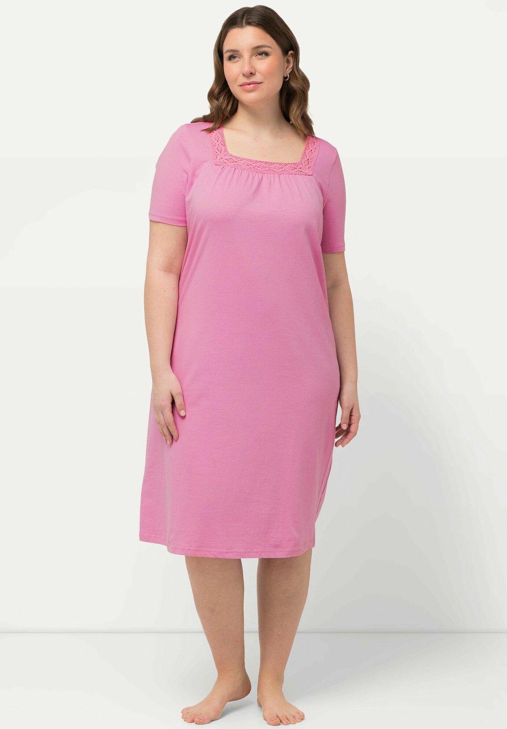 Ночная рубашка SQUARE NECK SHORT SLEEVE Ulla Popken, светло-розовый
Ночная рубашка SQUARE NECK SHORT SLEEVE Ulla Popken, светло-розовый