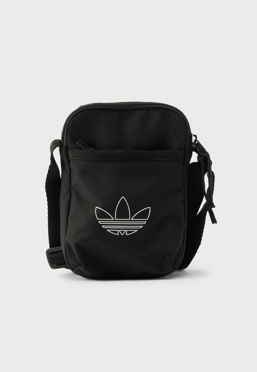 Сумка кросс-боди Adidas Originals AC FESTIVAL BAG UNISEX, Black/White/Black
Сумка кросс-боди Adidas Originals AC FESTIVAL BAG UNISEX, Black/White/Black