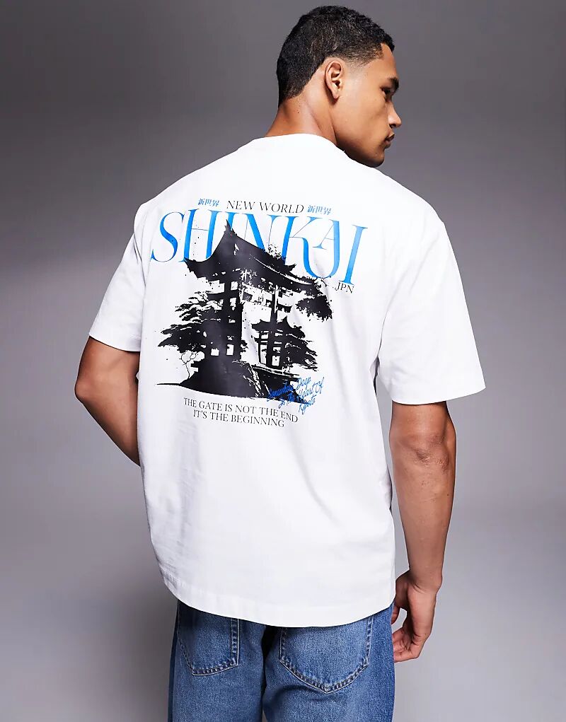 Футболка свободного кроя ASOS DESIGN с сувенирным принтом белого цвета
Футболка свободного кроя ASOS DESIGN с сувенирным принтом белого цвета