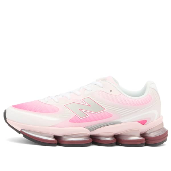 Кроссовки 2000 года New Balance, Rose Sugar
Кроссовки 2000 года New Balance, Rose Sugar