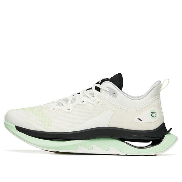 Кроссовки азотные технологии Anta, белый
Кроссовки азотные технологии Anta, белый