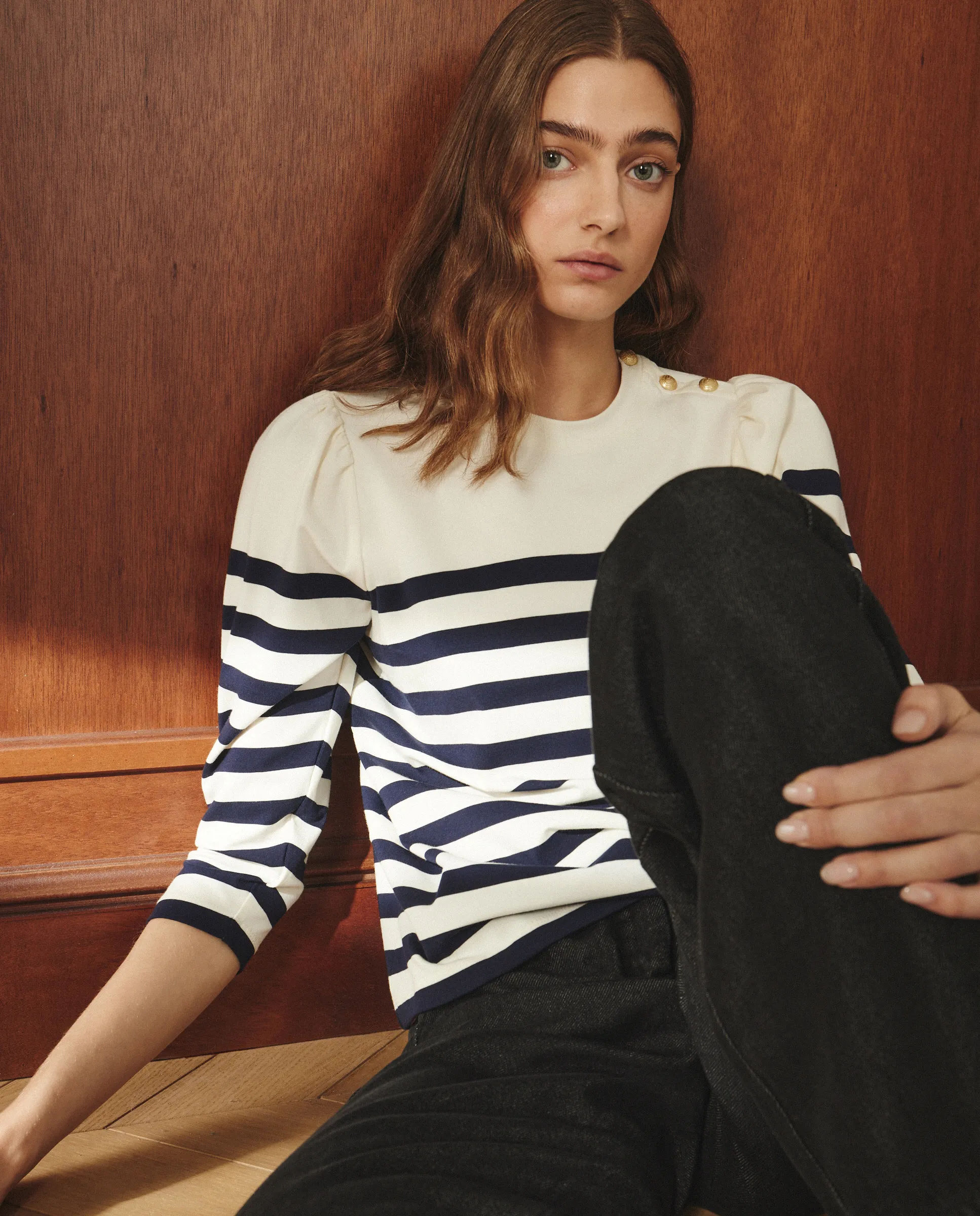 Женская футболка с французским рукавом и принтом Lloyd'S, темно-синий
Женская футболка с французским рукавом и принтом Lloyd'S, темно-синий