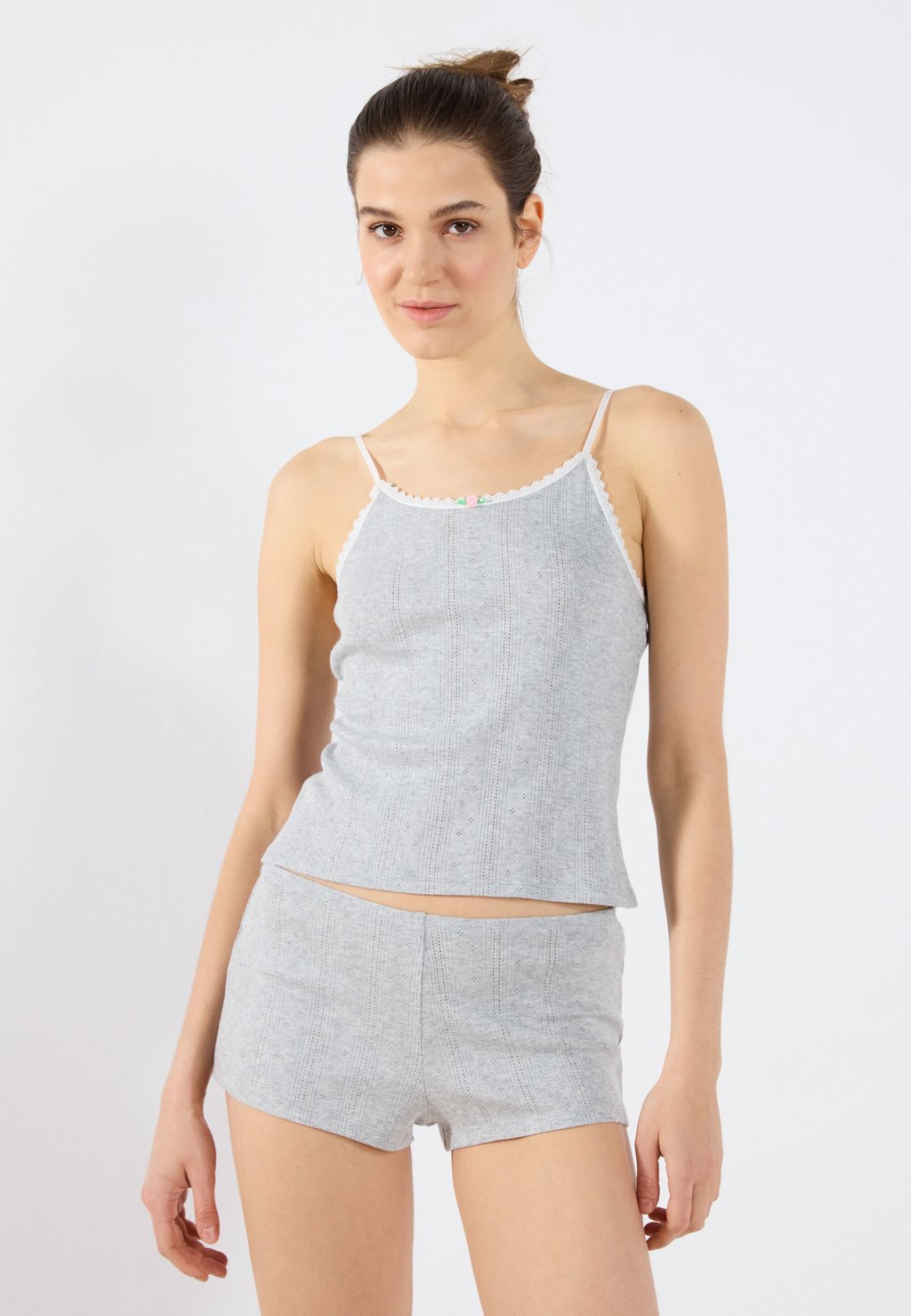 Пижама SET Even&Odd, серый
Пижама SET Even&Odd, серый