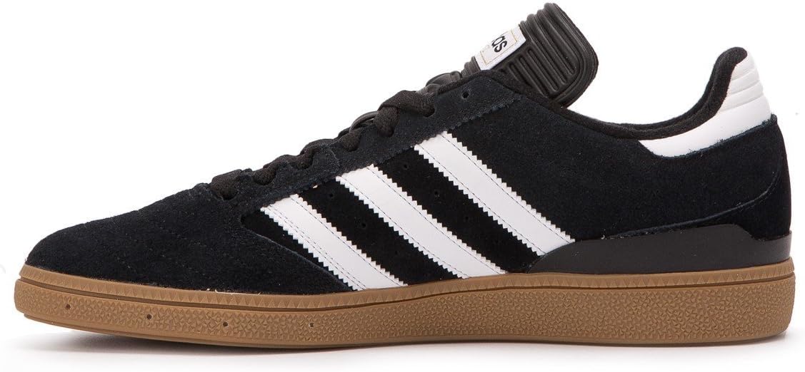 Мужские кроссовки adidas Busenitz Vulc II, белый/черный/золотой
Мужские кроссовки adidas Busenitz Vulc II, белый/черный/золотой
