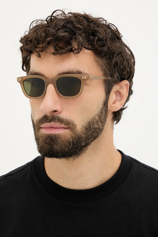 Солнцезащитные очки Gucci, коричневый
Солнцезащитные очки Gucci, коричневый