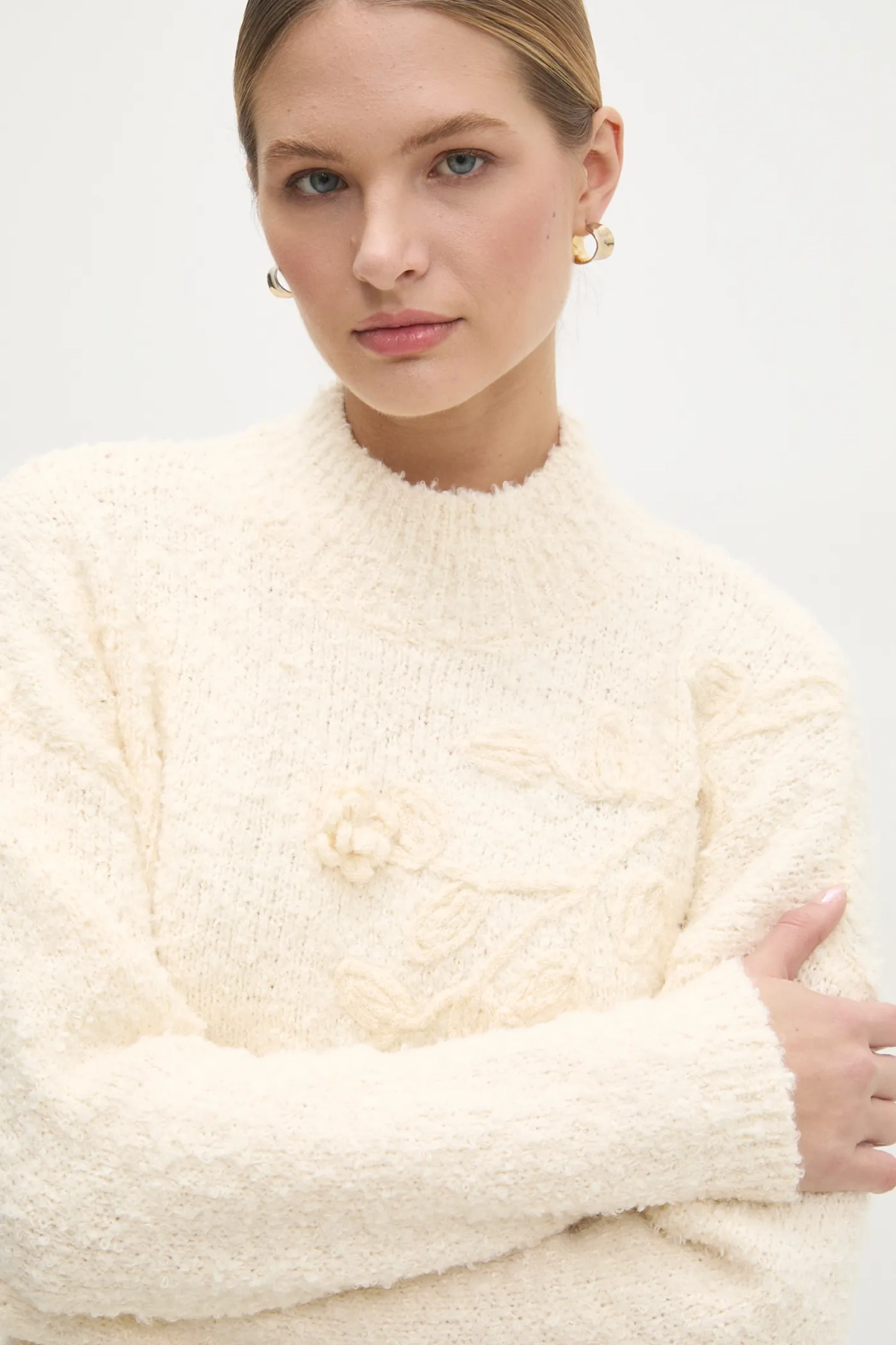 Свитер Answear Lab, бежевый
Свитер Answear Lab, бежевый