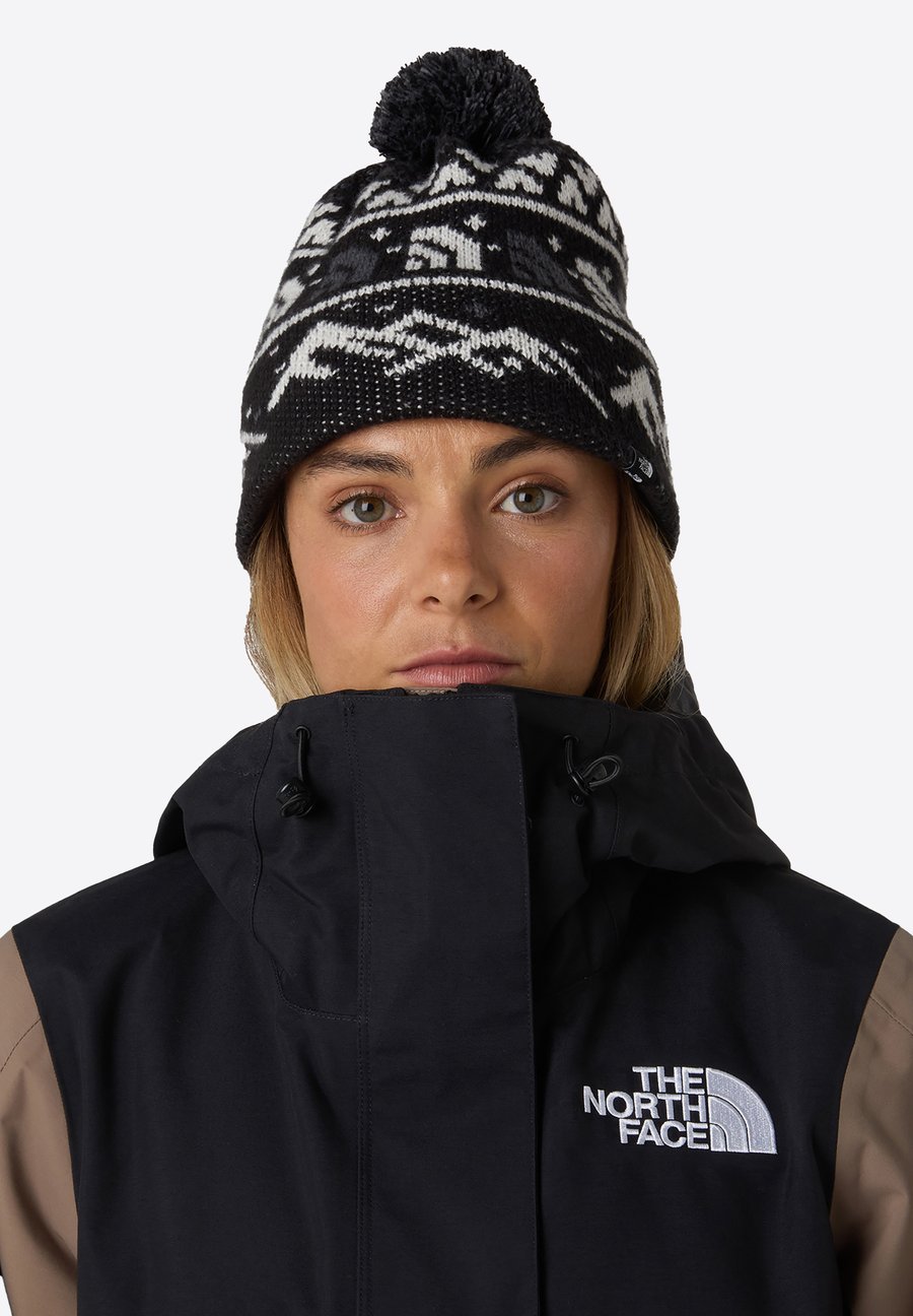 Шапка The North Face CABIN SKI TUKE, Tnf Black Jacquard Pom/Black
Шапка The North Face CABIN SKI TUKE, Tnf Black Jacquard Pom/Black