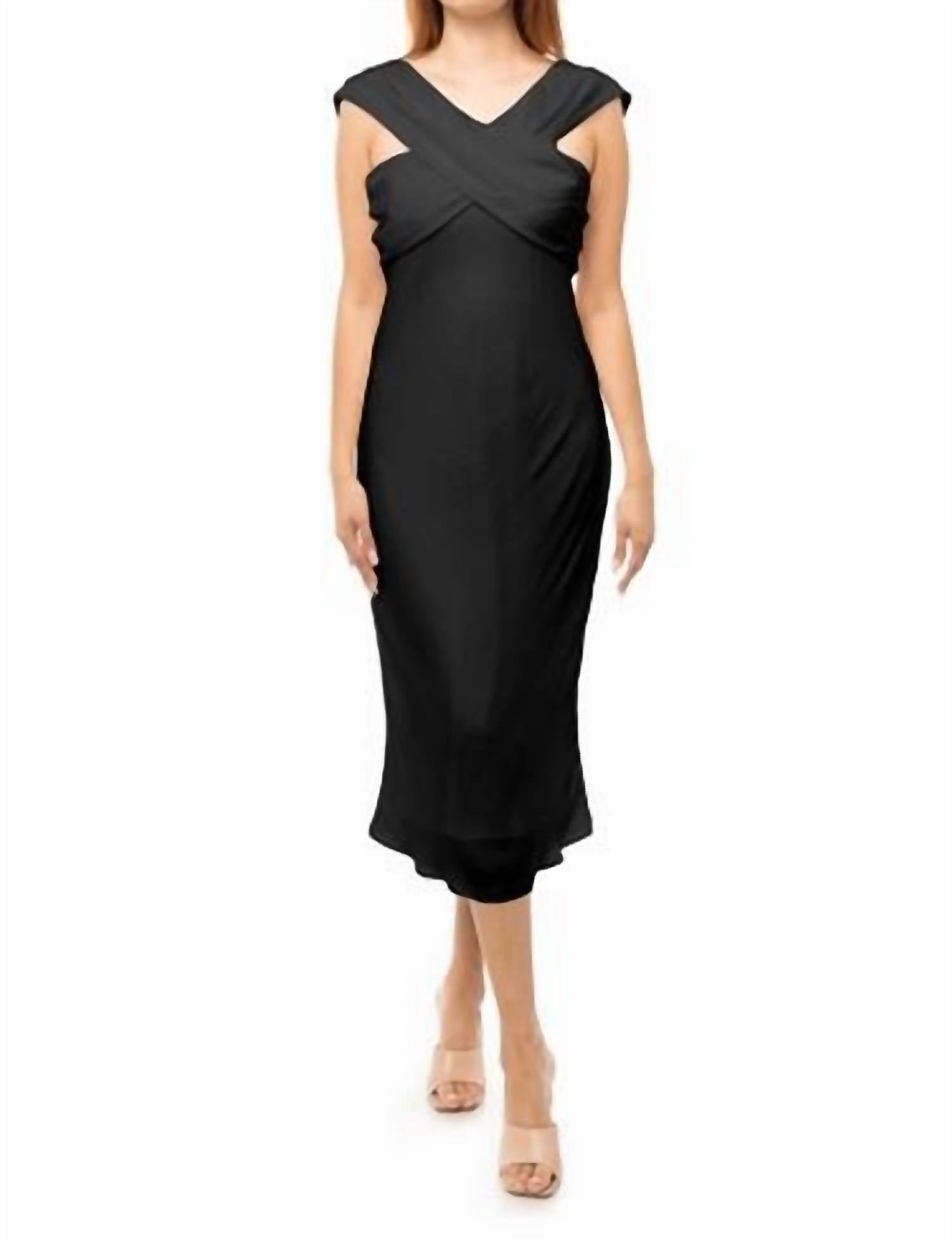 Dia Drape Silky Midi Dress в черном цвете Naked zebra
Dia Drape Silky Midi Dress в черном цвете Naked zebra