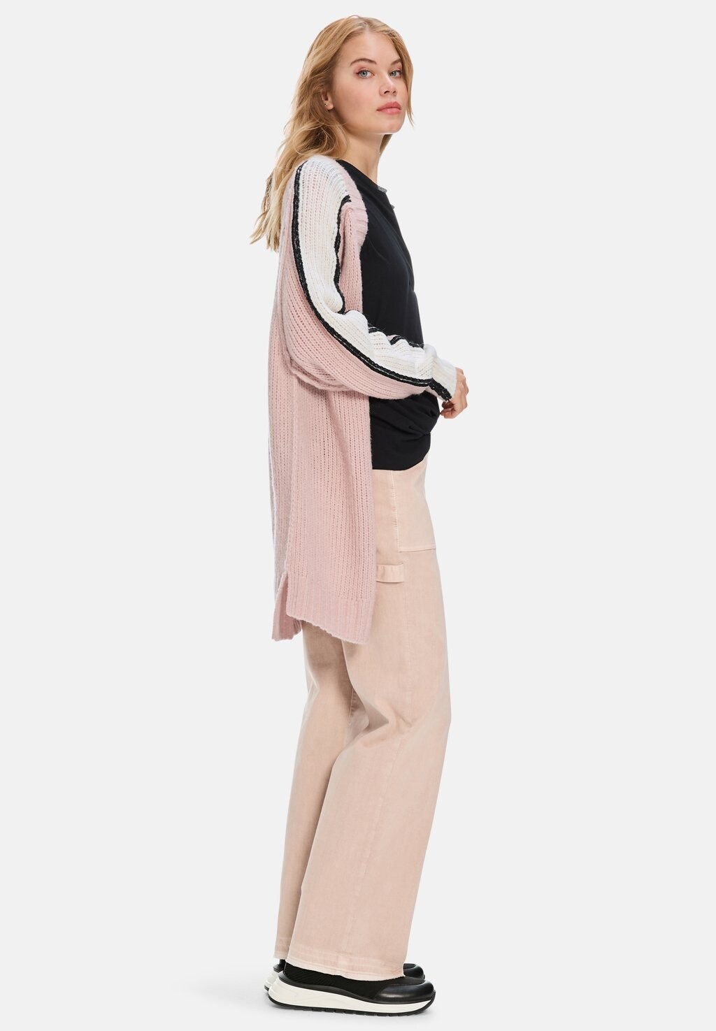 Кардиган Marc Cain, светло-розовый
Кардиган Marc Cain, светло-розовый