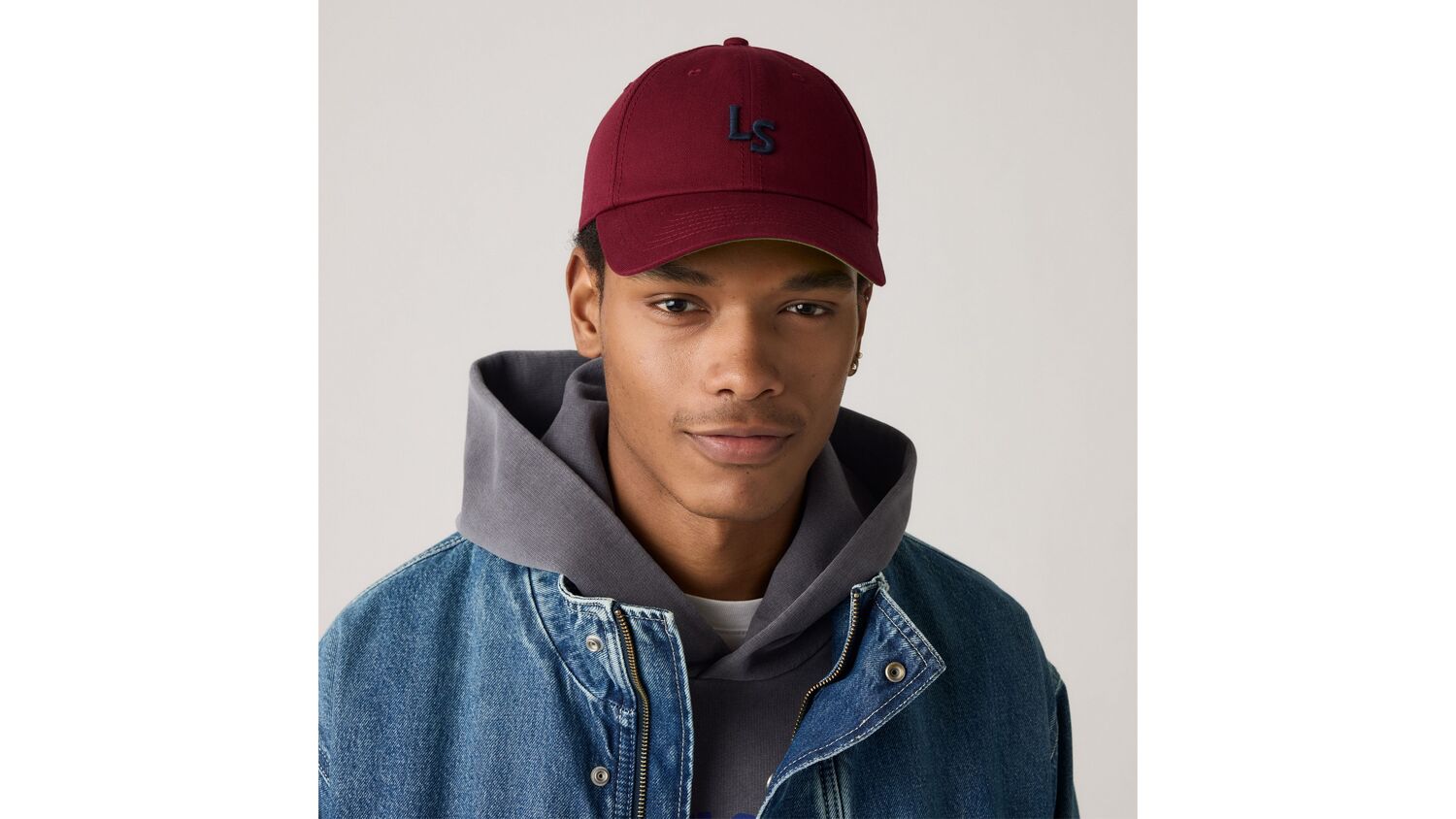 Кепка с монограммой Levi's, Tawny Port - Purple
Кепка с монограммой Levi's, Tawny Port - Purple