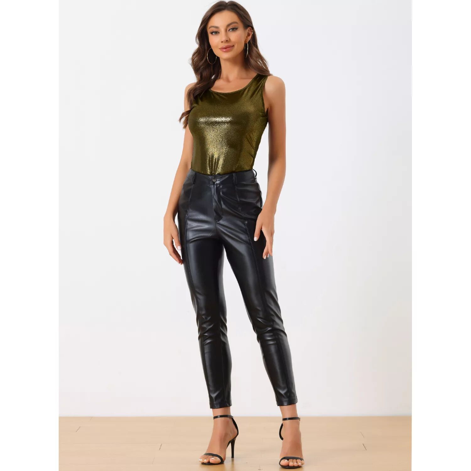 Женские эластичные облегающие топы с металлизированным вырезом и U-образным вырезом ALLEGRA K, белый
Женские эластичные облегающие топы с металлизированным вырезом и U-образным вырезом ALLEGRA K, белый