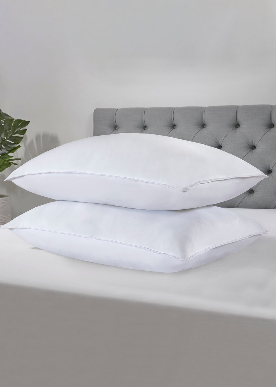 BHS Bedding Пара подушек из переработанных материалов (от мягкой до средней поддержки), белый
BHS Bedding Пара подушек из переработанных материалов (от мягкой до средней поддержки), белый