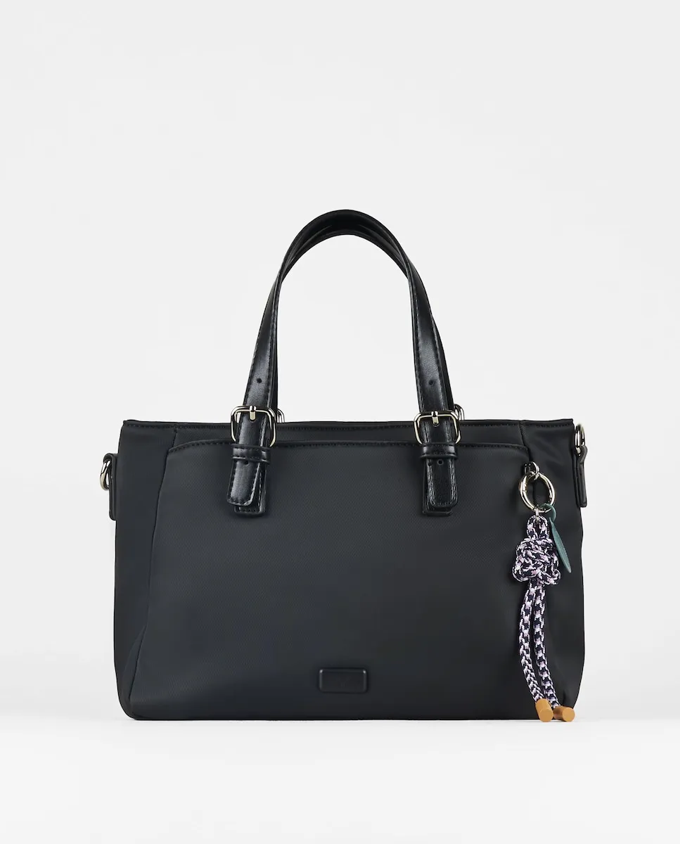 Женская сумка с подвеской PACOMARTINEZ, черный
Женская сумка с подвеской PACOMARTINEZ, черный