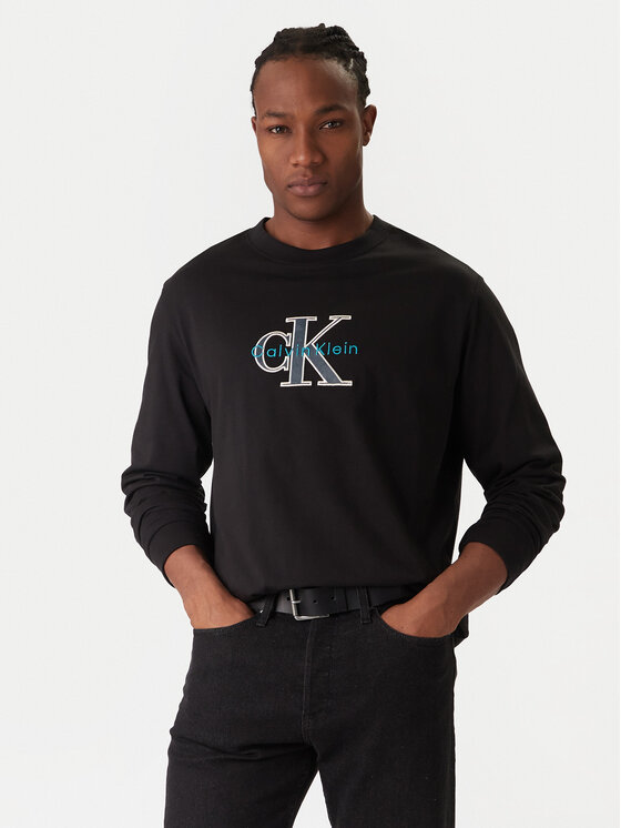 Свитшот regular fit LV04RE257G Calvin Klein Jeans, черный
Свитшот regular fit LV04RE257G Calvin Klein Jeans, черный