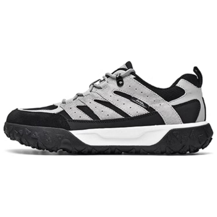 Низкие походные кроссовки мужские черно-серые Jeep
Низкие походные кроссовки мужские черно-серые Jeep