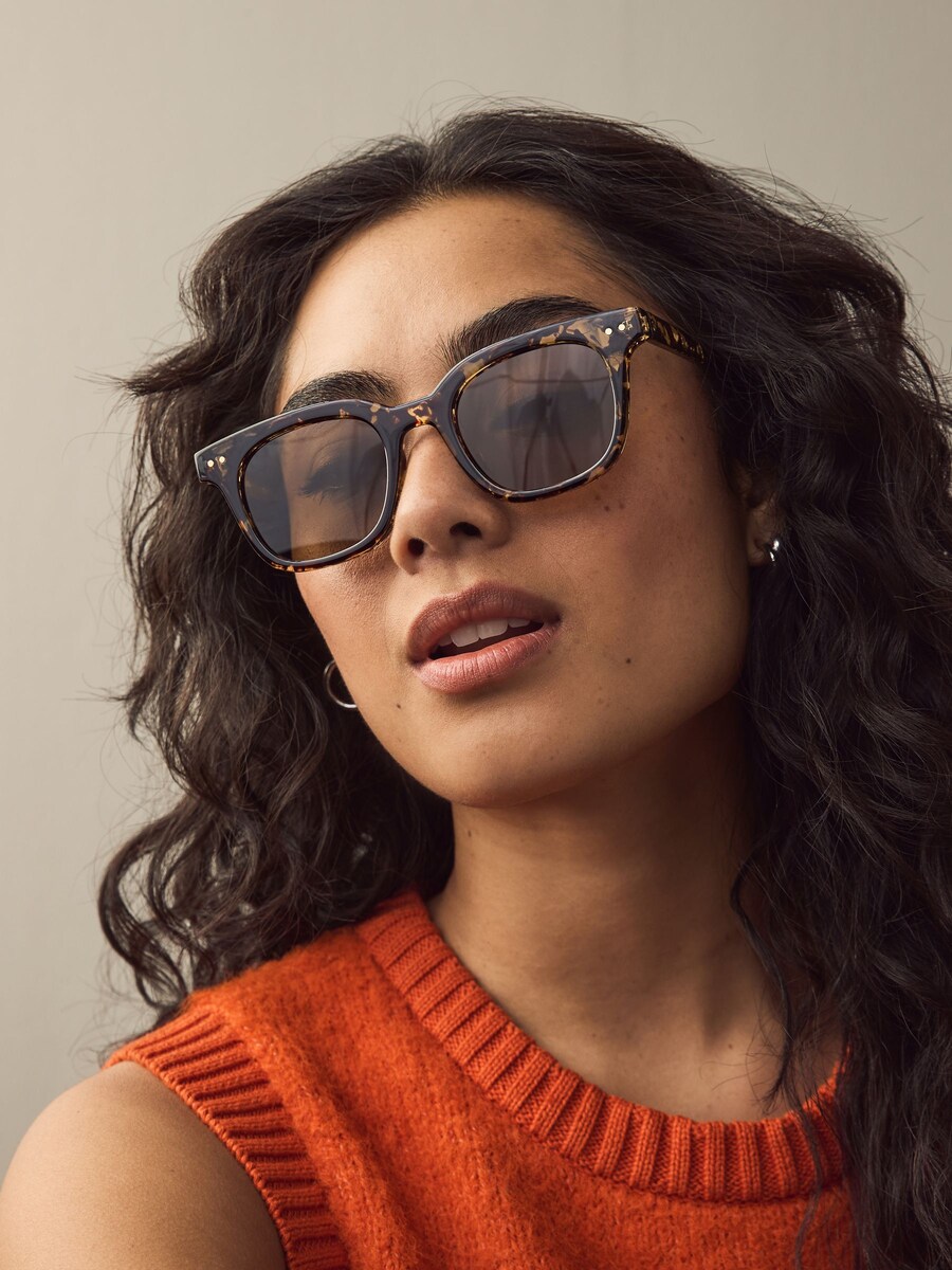 Солнцезащитные очки Next, коричневый
Солнцезащитные очки Next, коричневый