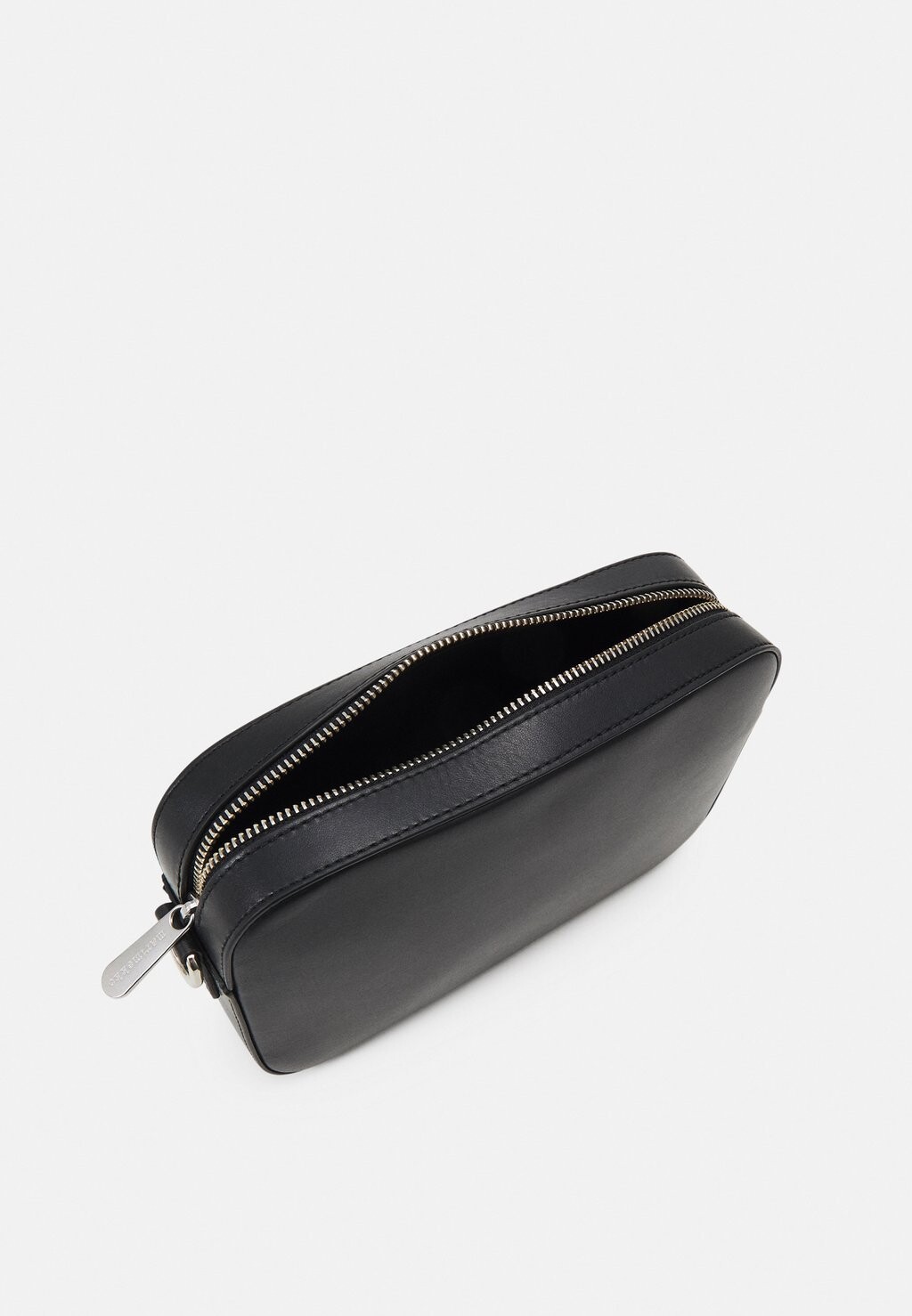 Сумка через плечо Gratha Bag Marimekko, черная
Сумка через плечо Gratha Bag Marimekko, черная