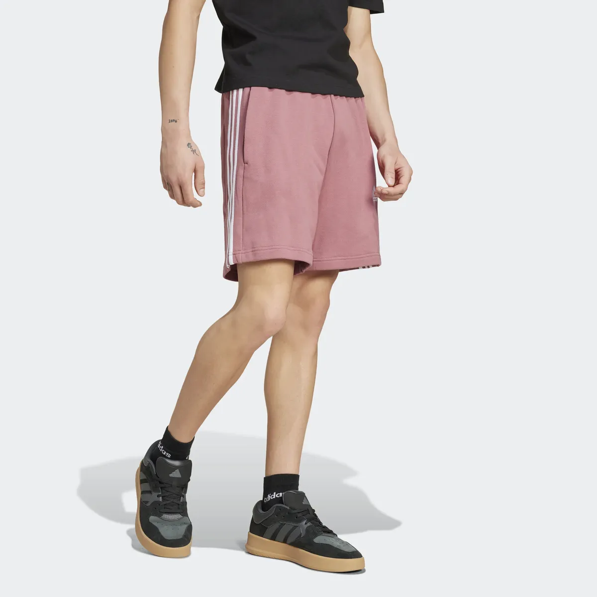 Спортивные шорты adidas "M 3S FT SHO" (1 шт.) Adidas Sportswear, малиновый
Спортивные шорты adidas "M 3S FT SHO" (1 шт.) Adidas Sportswear, малиновый